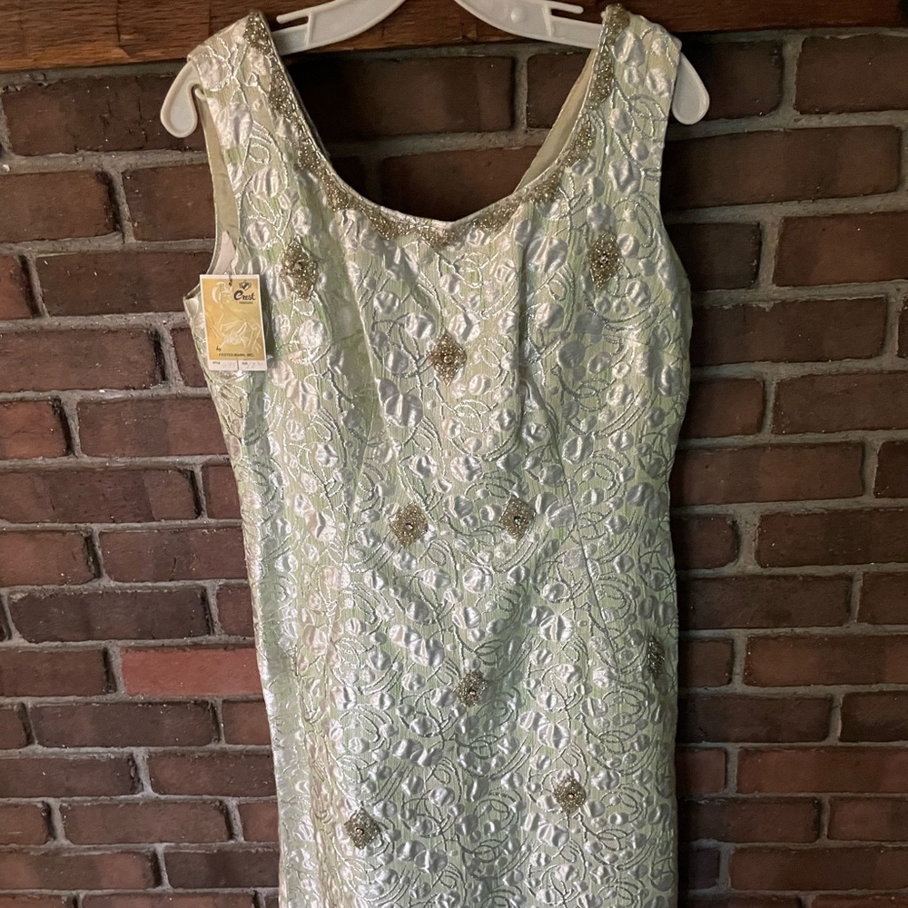 Vintage cocktail dress. Crest fashion by Foster Mann